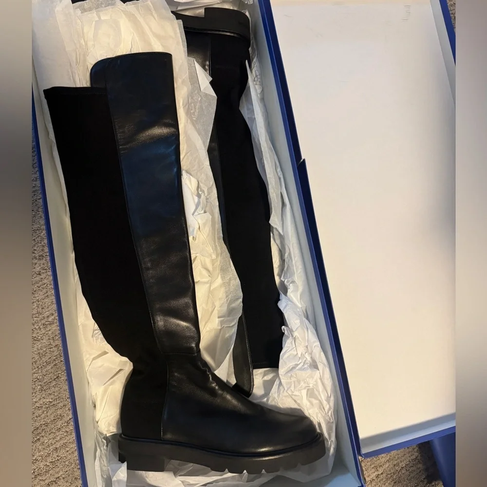 Stuart Weitzman Gotham Knee-High Boots Black Leather Lug Sole NIB Size 7.5 B